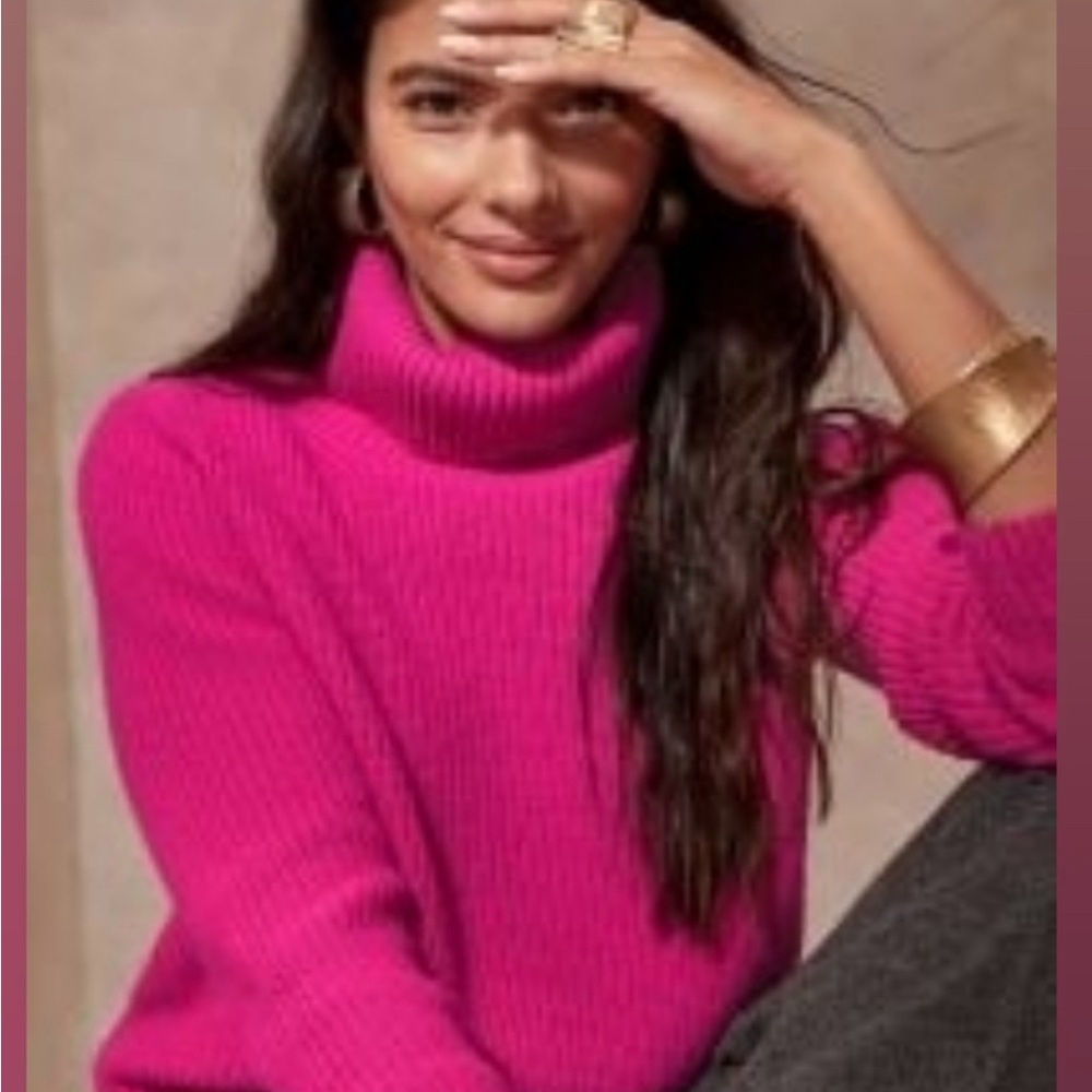 Banana Republic Caro Cashmere Turtleneck Sweater NWT large